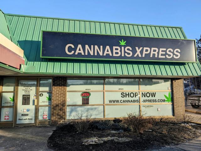 CANNABIS XPRESS logo