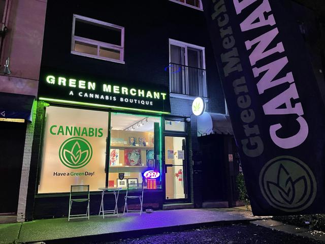 Green Merchant Cannabis Boutique logo